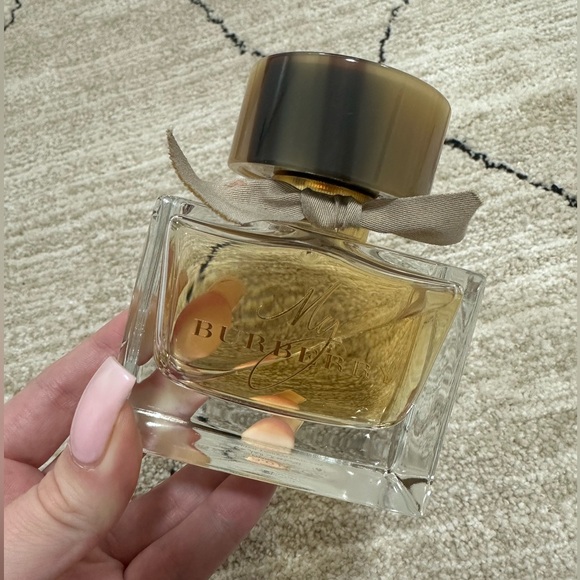 MY BURBERRY Perfume - Picture 1 of 3